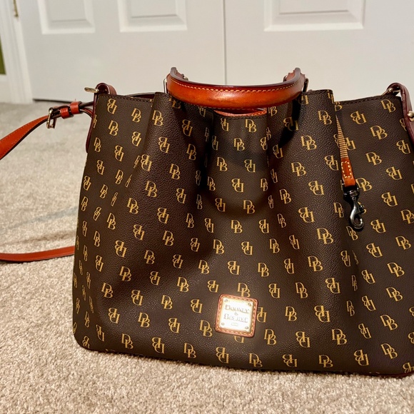 Handbag - Picture 1 of 3